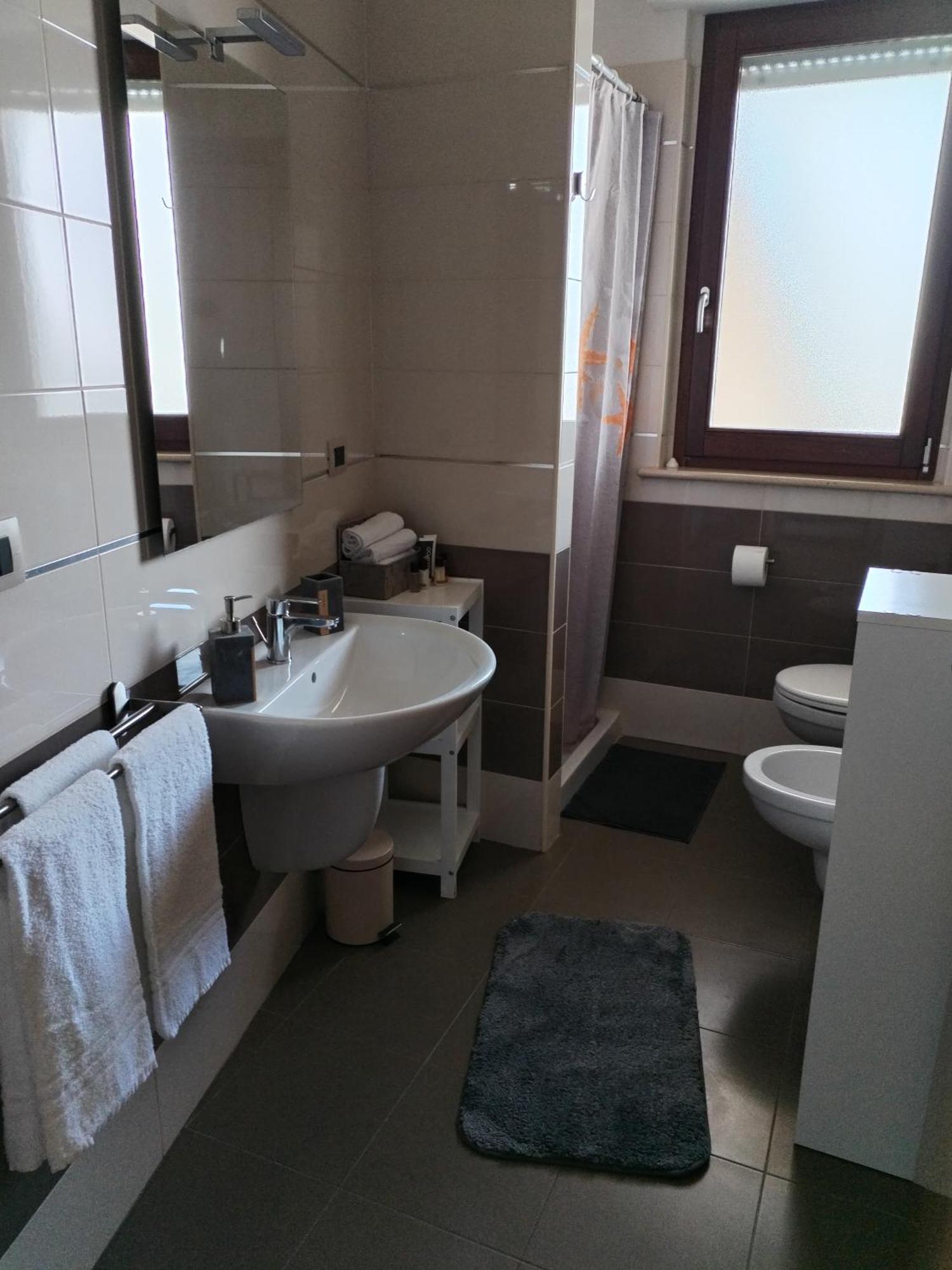 Appartamento Nuovissimo Ad Un Passo Dal Mare Montesilvano Marina Extérieur photo